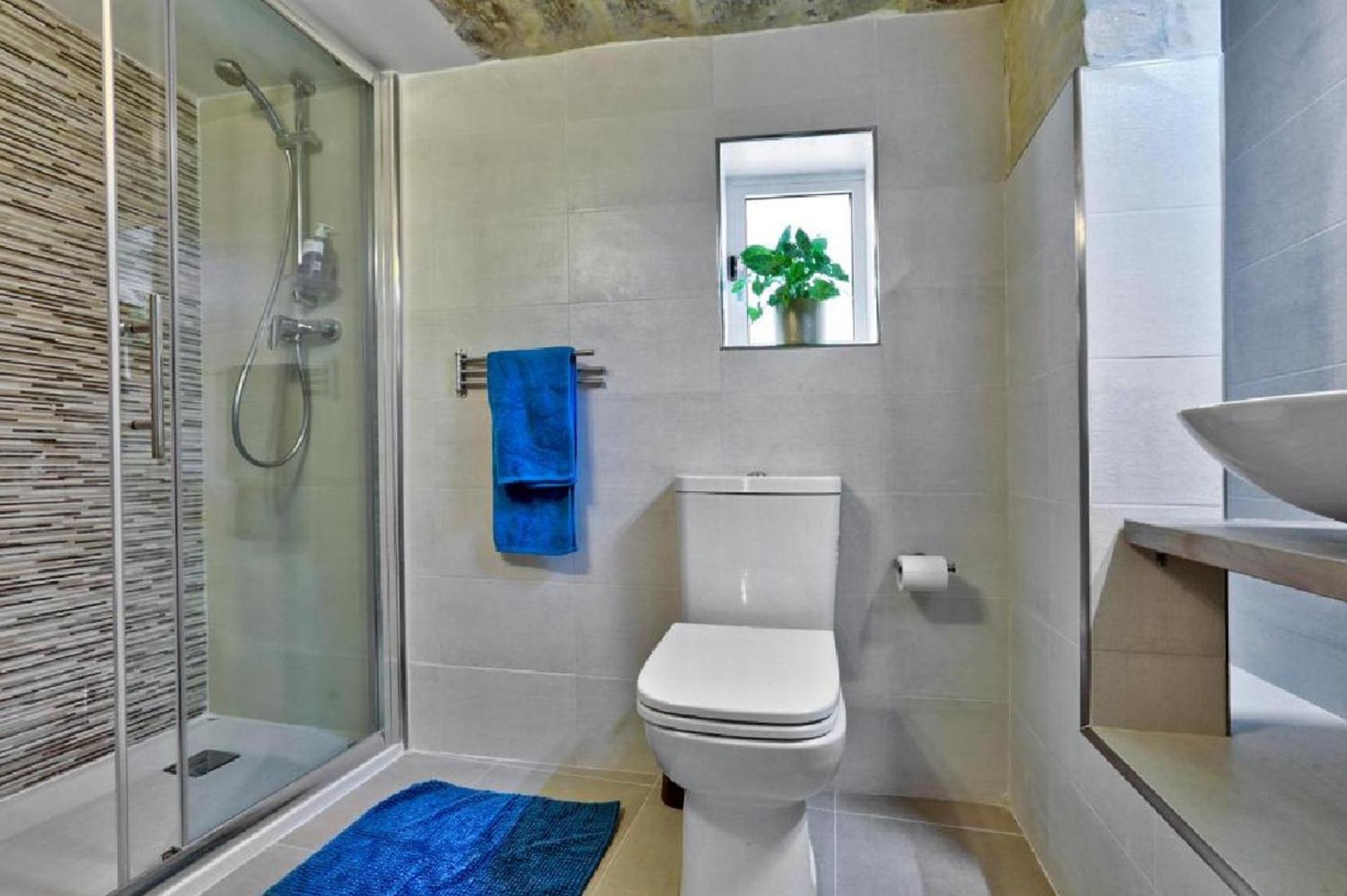 Exquisite 3-Bedroom Duplex Penthouse With Jacuzzi In Valletta Centre Екстер'єр фото